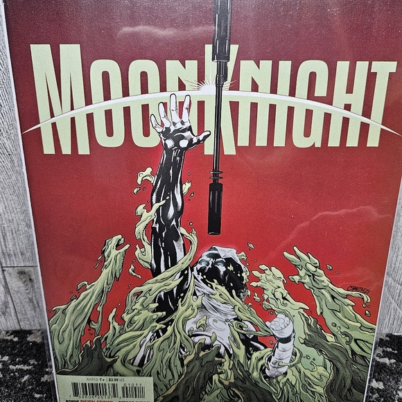 MoonKnight Moon Knight Marvel Comics #10 Comic Book - Picture 5 of 6